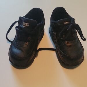 Nike Black Athletic Sneakers with Mesh